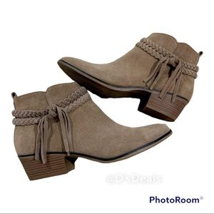 Michael Shannon Mallory Suede Boots